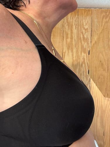 Customer photo review of Curvs Full Coverage Bra