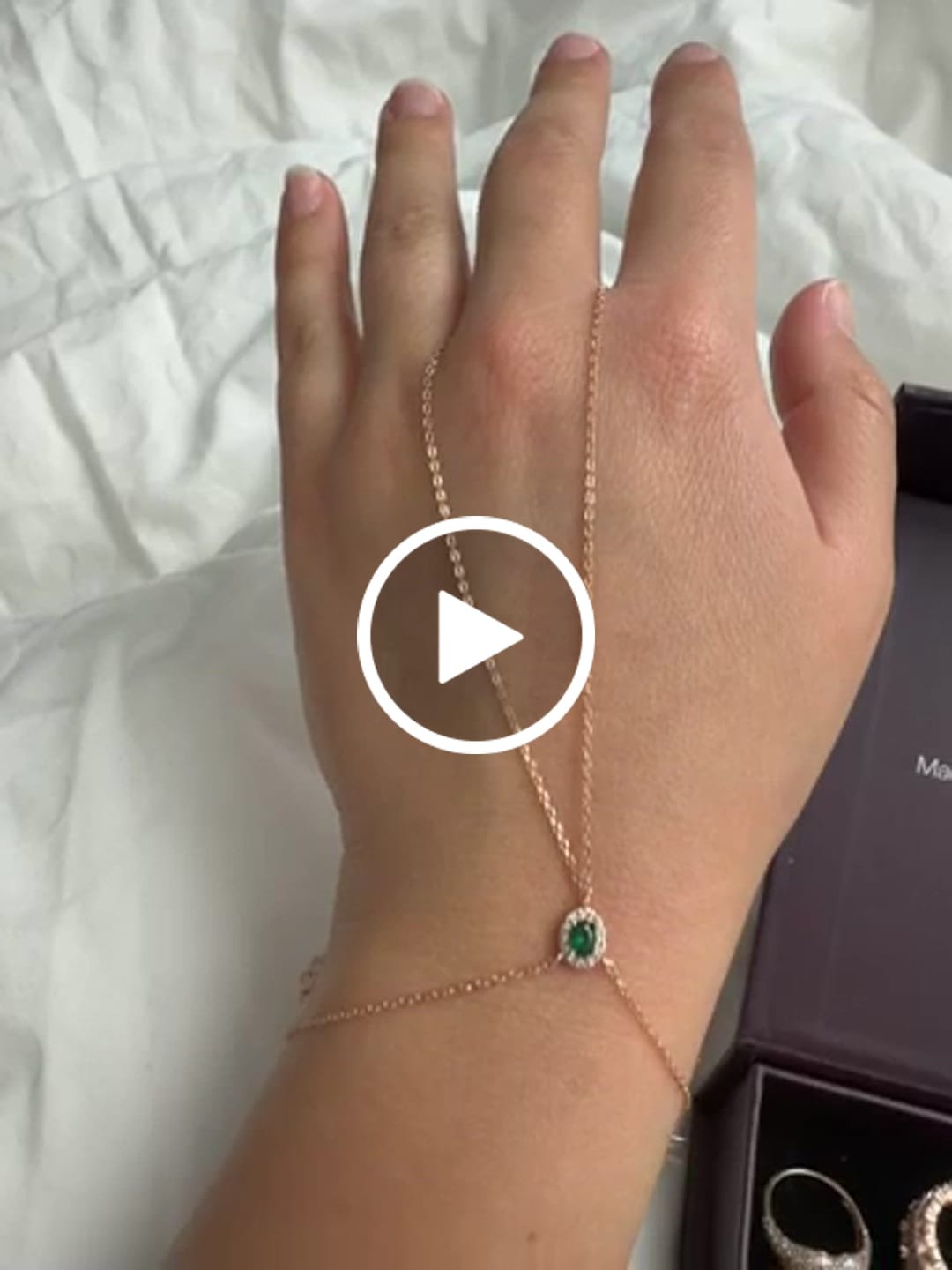 Customer video review of Alma Green Hand Chain