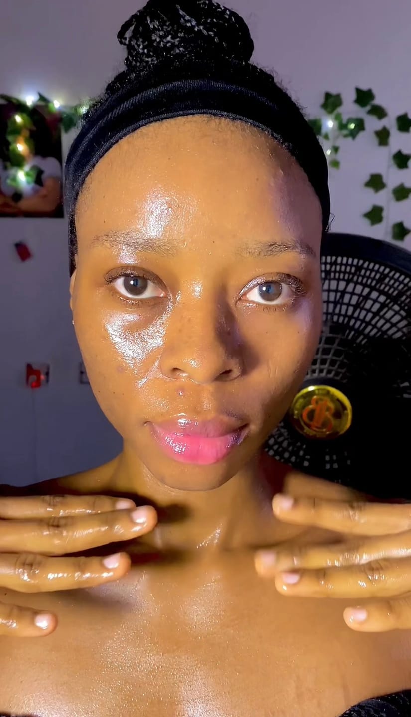 Customer photo review of Pure Kojic Acid Skin Brightening Soap (2 Bars)