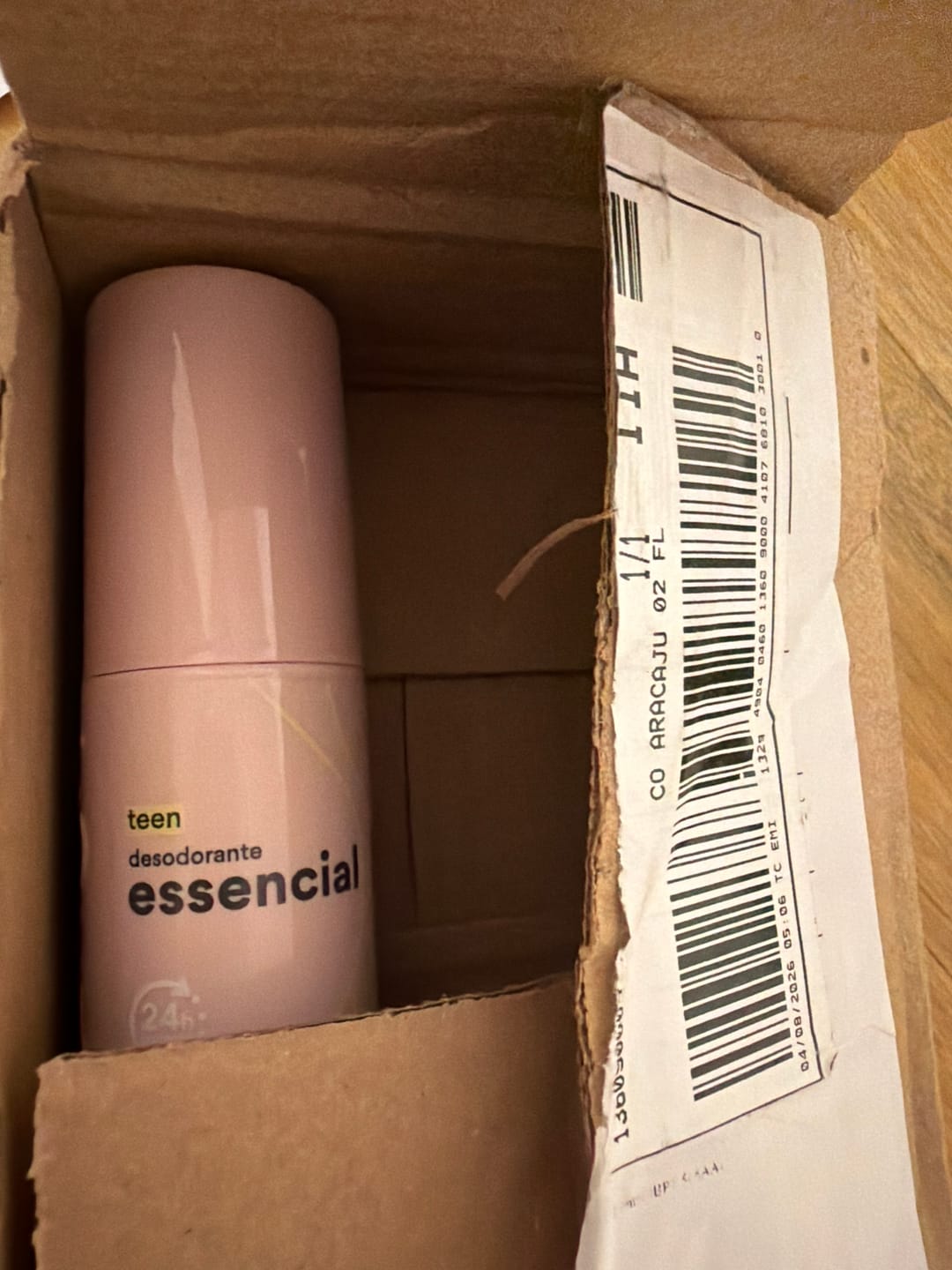 Customer photo review of Desodorante Essencial Teen