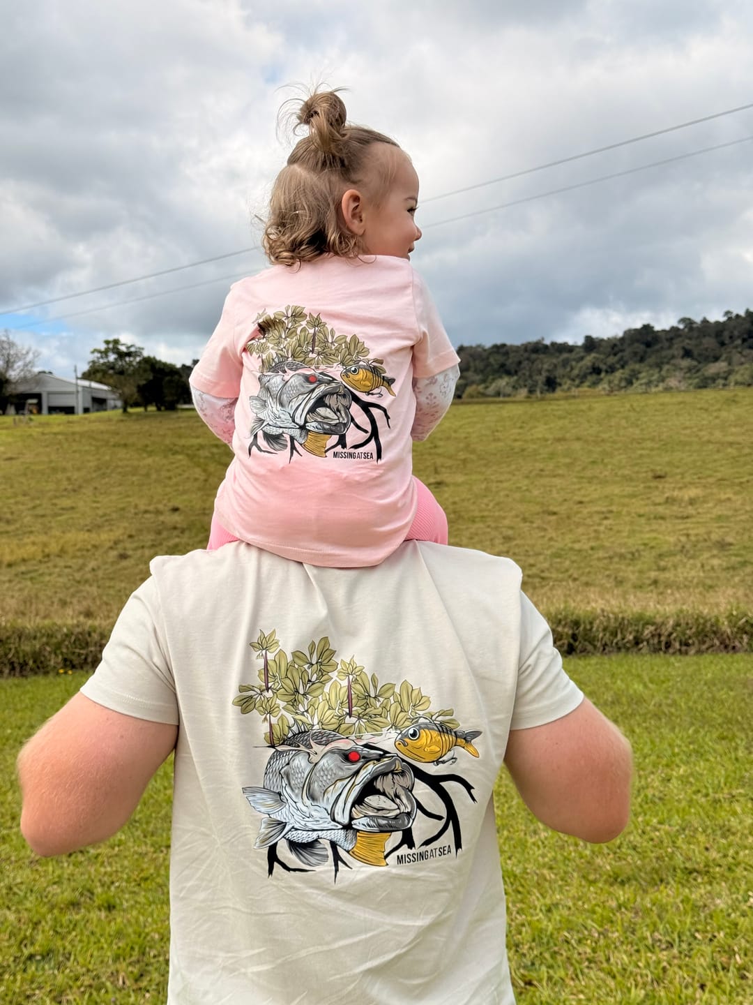 Customer photo review of MINI MANGROVE BARRA TEE / PINK