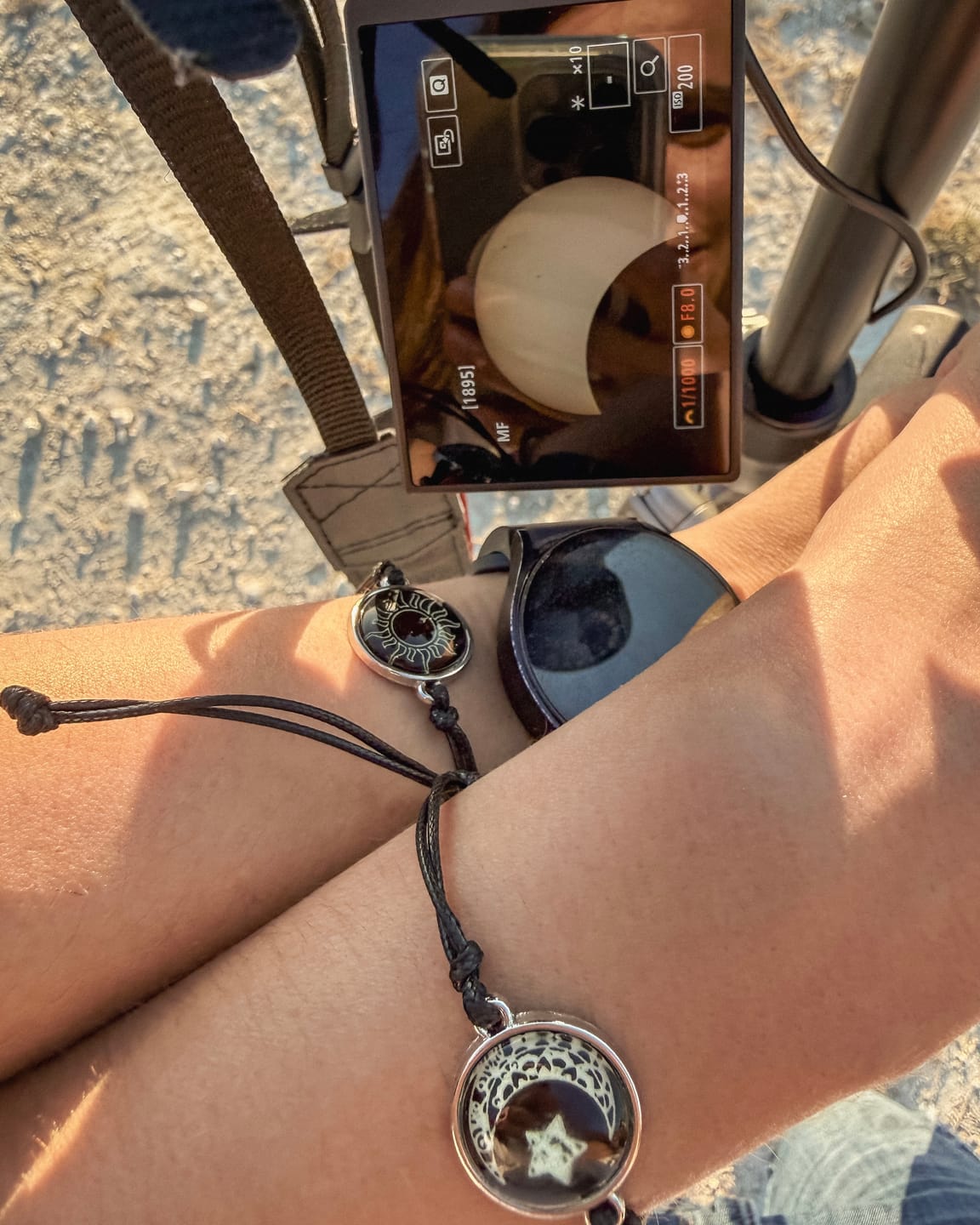 Customer photo review of Lot de 2 Bracelets Couple Lumineux