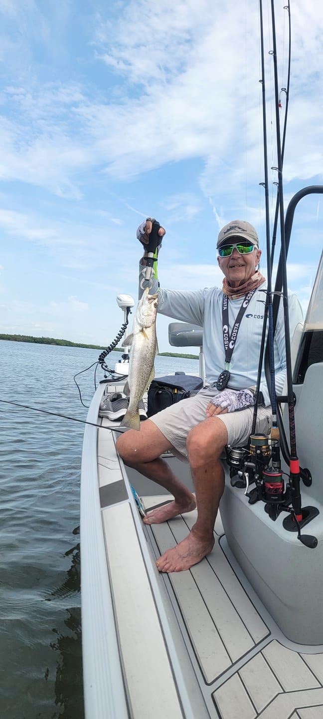 Customer photo review of Blue Wave or Moss Camo 300-2000 Yard Spools