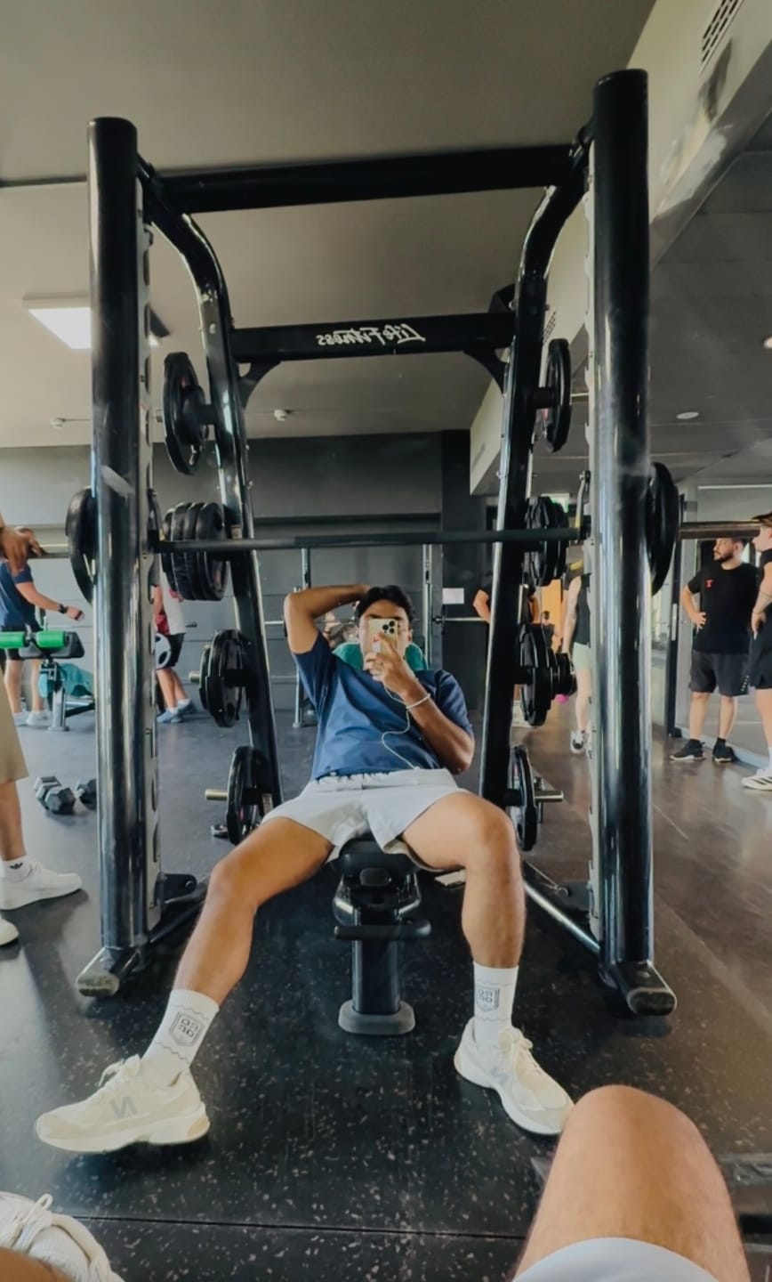 Customer photo review of 1022 - Staple Shorts 4.5"