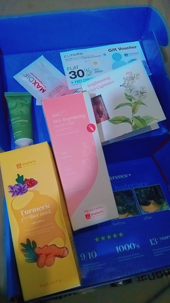 Customer photo review of Maxdif Brightening Moisturizer