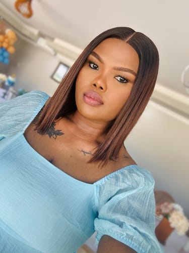 Customer photo review of Vietnamese Super Double Drawn Bone Straight 5x5 Glueless Closure Ombre Chocolate Brown Wig