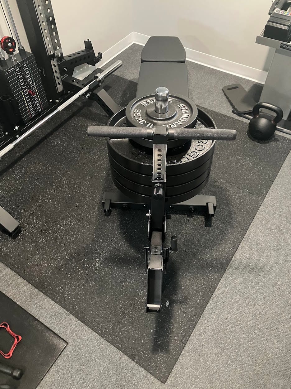 Customer photo review of APEX BARRETT BELT SQUAT