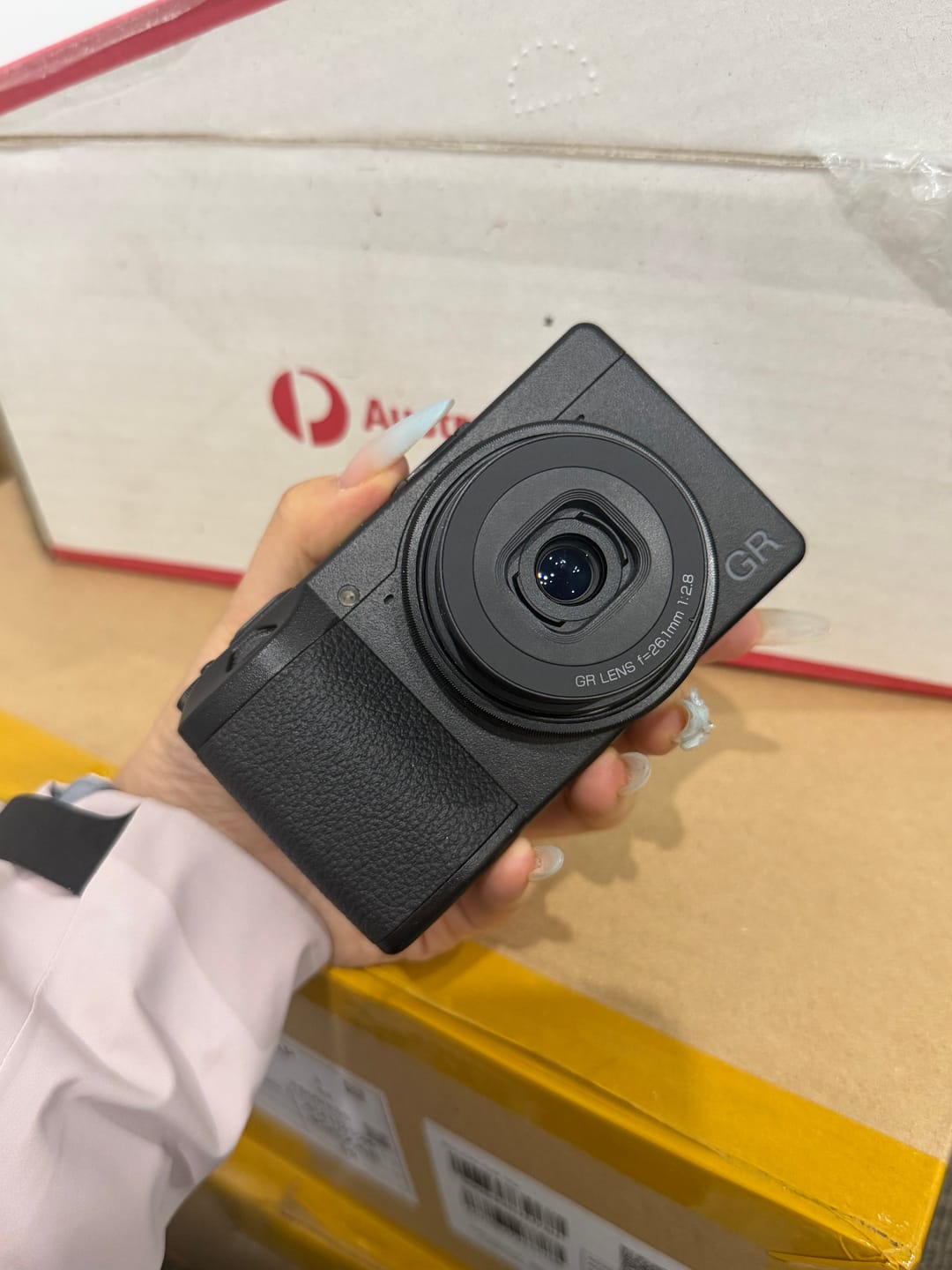Customer photo review of Ricoh GR IV HDF Edition Digital Camera
