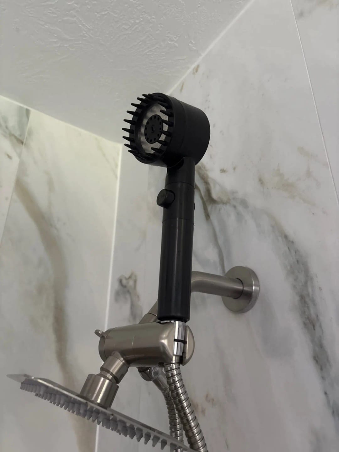 Customer photo review of ShowerMax- ראש המקלחת החכם של אורתופלקס