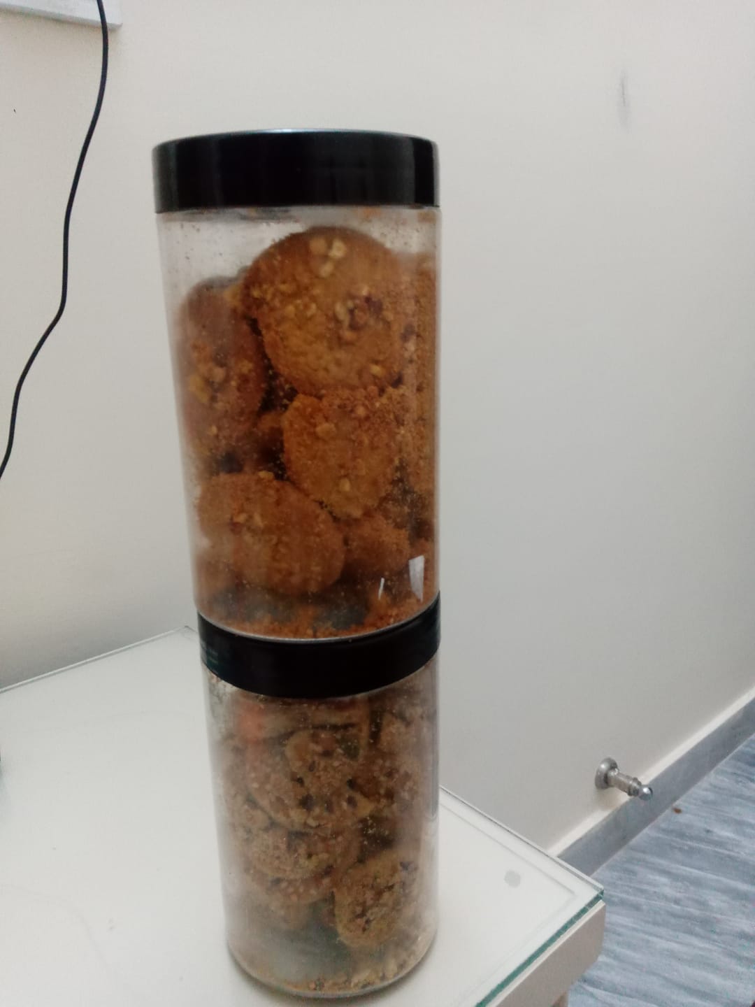 Customer photo review of Diet Chana Biscuit / Diet Chana Cookies / Made With Organic Desi Butter, Bakery Biscuit