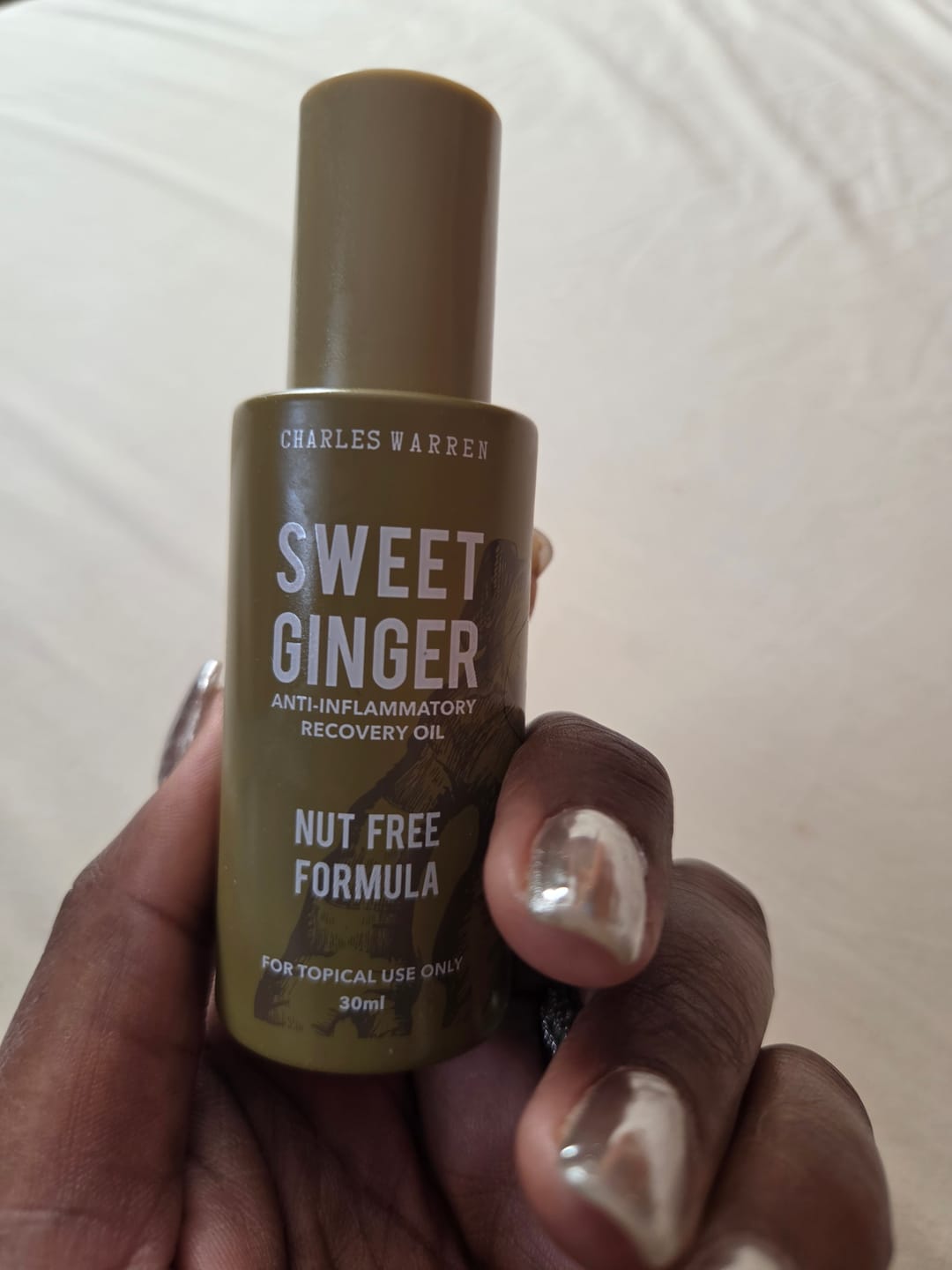 Customer photo review of [Nut-Free] Sweet Ginger Dry Oil for Sensitive Skin