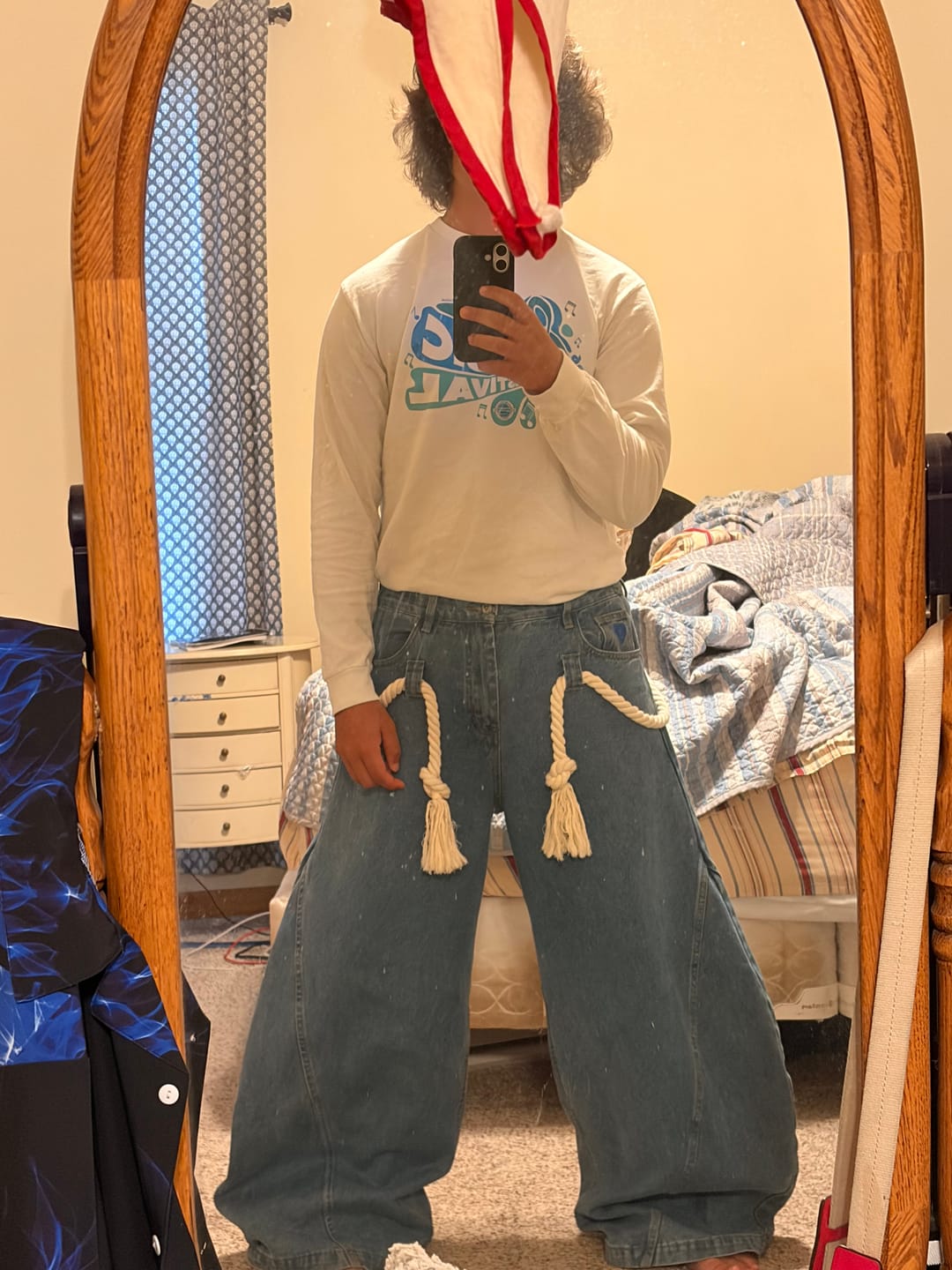 Customer photo review of Aelfric Eden Super Baggy Drawstring Waist Jeans