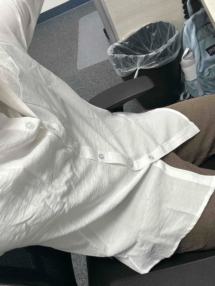 Customer photo review of Loose-Fit Linen Shirt Johnson – Casual Comfort & Modern Style