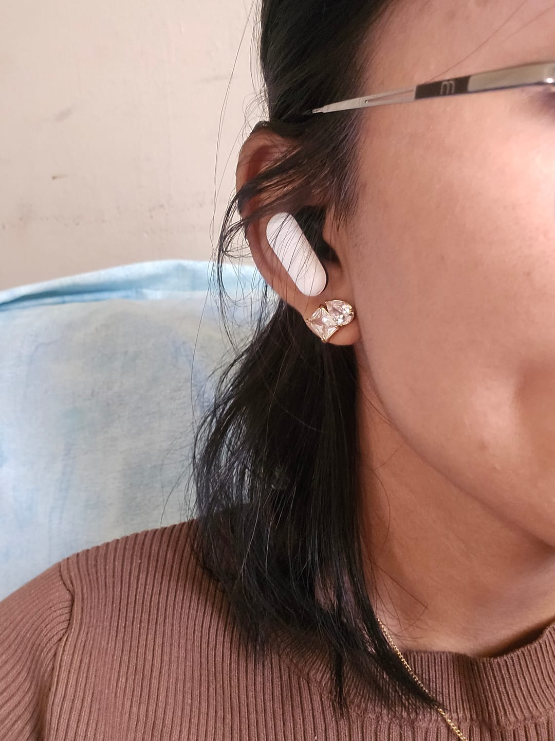 Customer photo review of Aretes Abbe