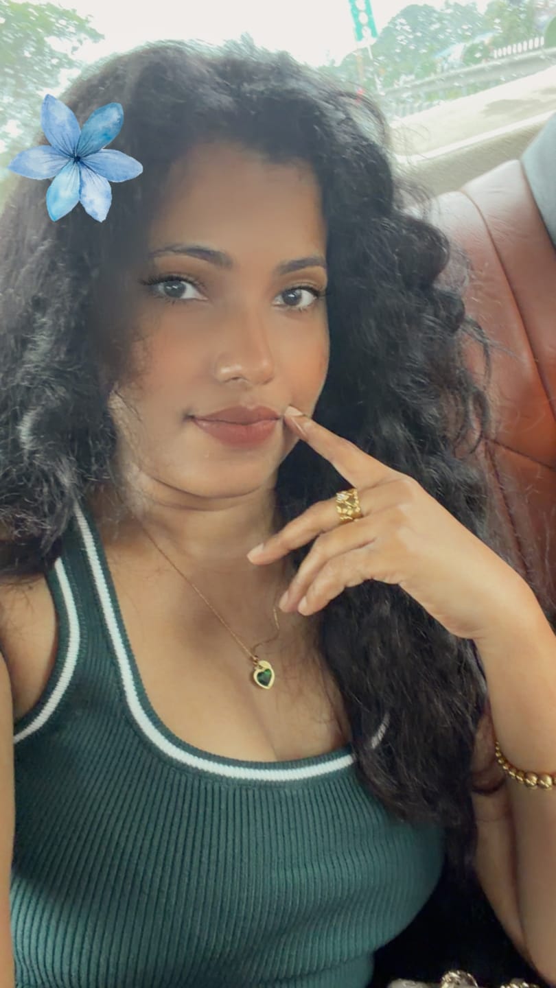 Customer photo review of Emerald Love Necklace