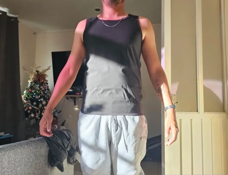 Customer photo review of Camiseta Efecto Sauna Talla S/M