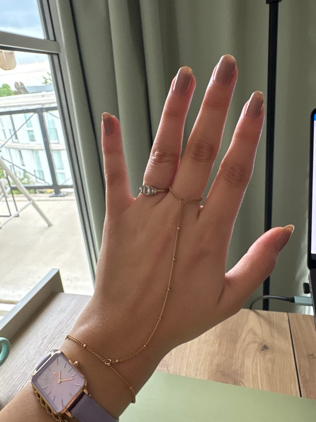 Customer photo review of Free 18K Gold Hand Chain Bracelet