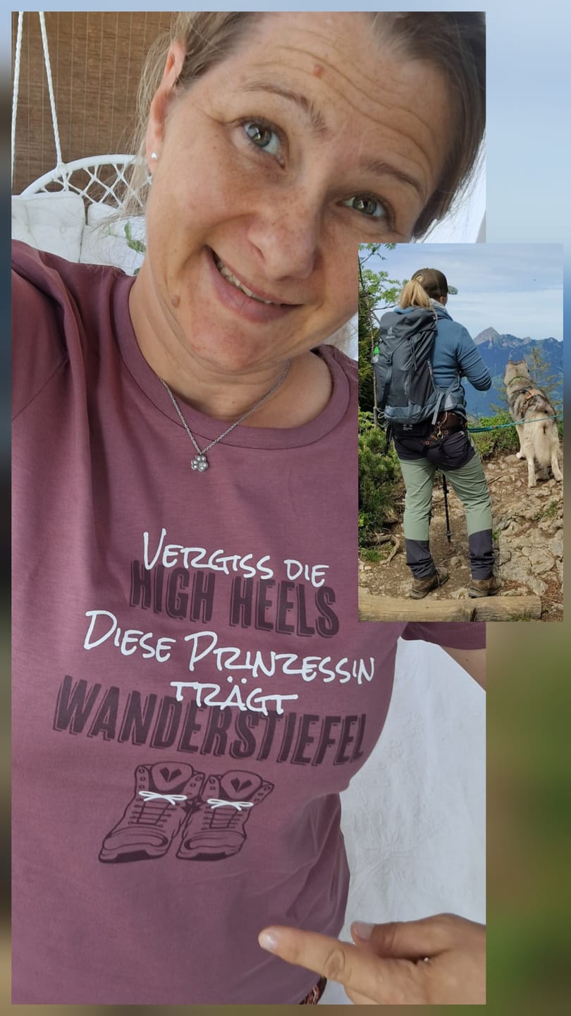 Customer photo review of Vergiss die High Heels - Damen Premium Organic Shirt