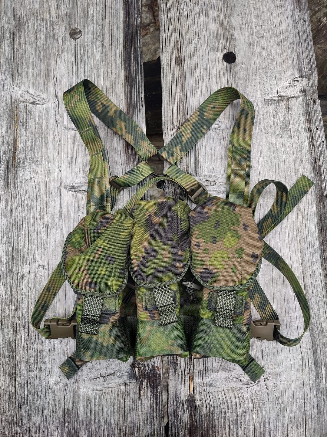 Customer photo review of Varjelus 3x2 AR15-AK placard