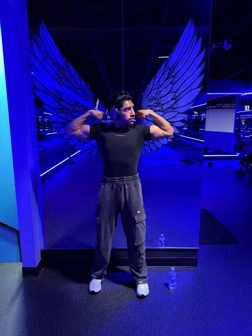 Customer photo review of 2007 - XX Strap Sweats