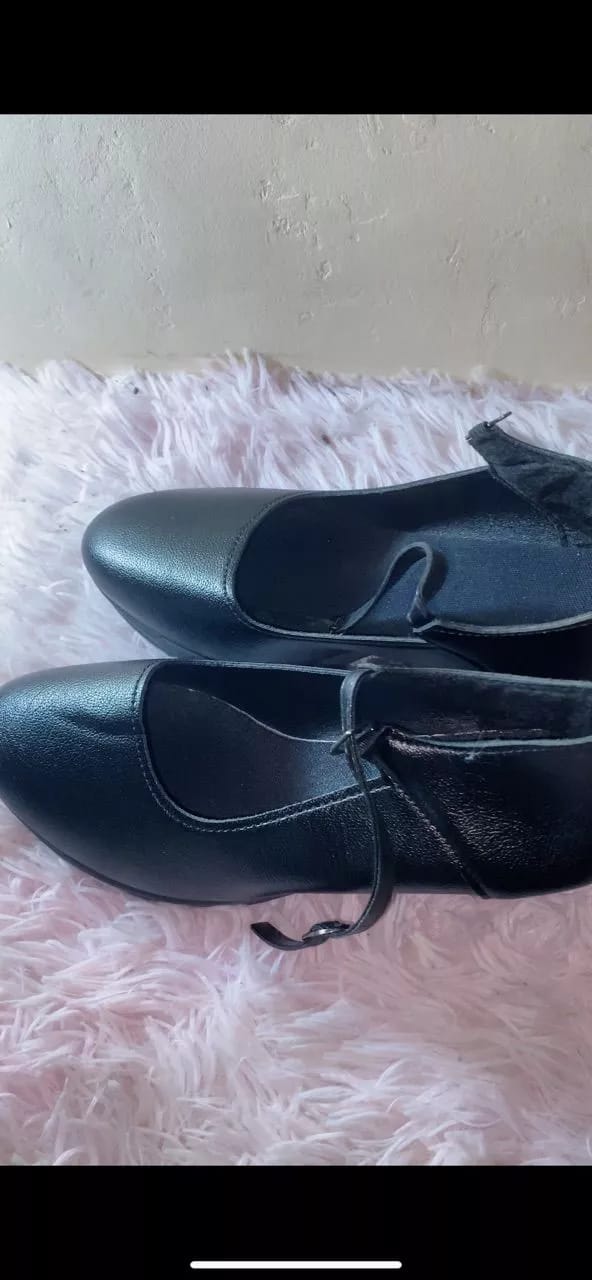 Customer photo review of Orthopaedic black heels - Sophie