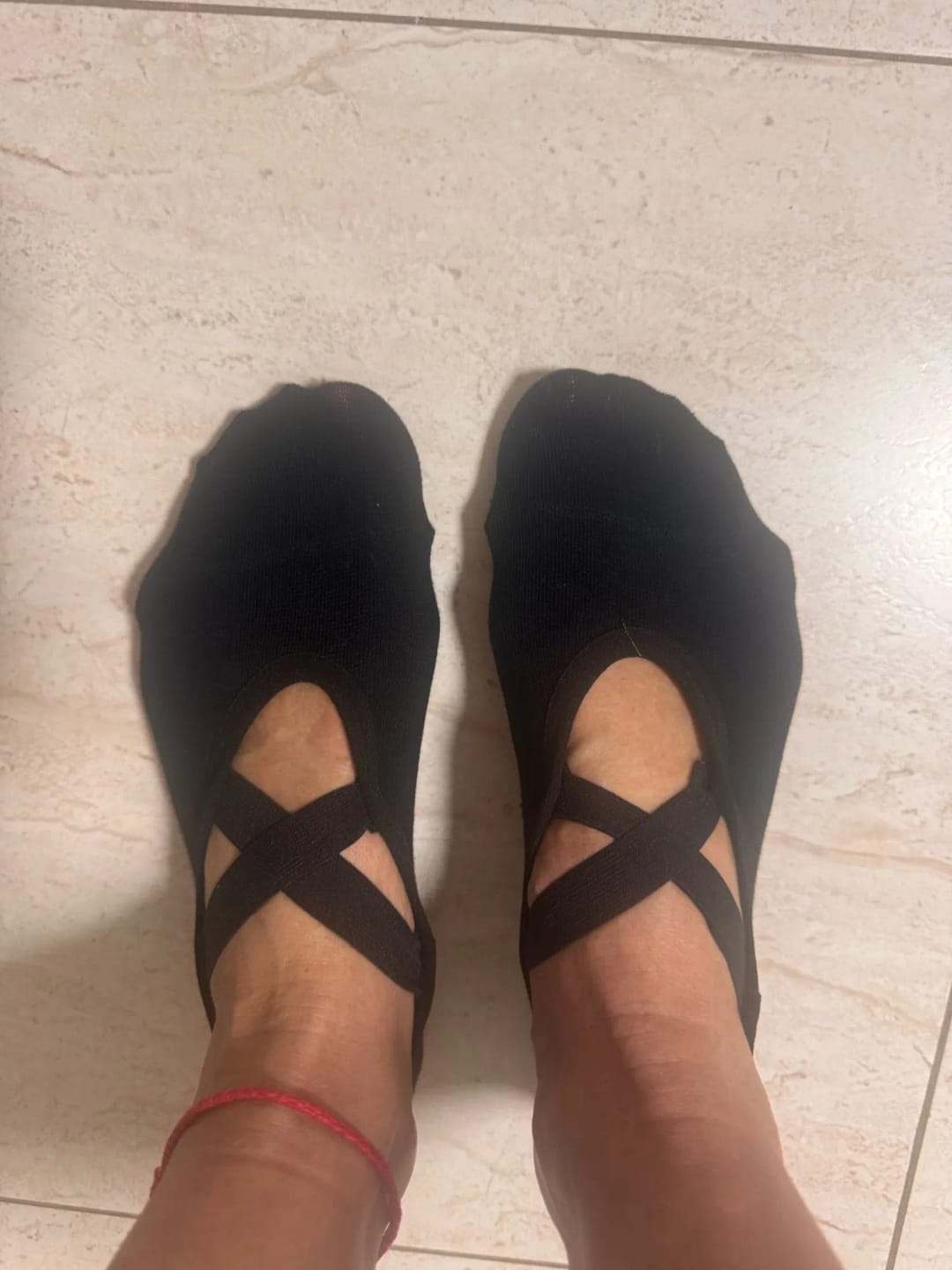 Customer photo review of Pilates Grip Socken