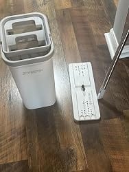 Customer photo review of Flat Mop and Bucket Set with Wringer — Dual Chamber Dry & Wet Separation, 3 Washable Microfiber Pads, Stainless Steel Handle