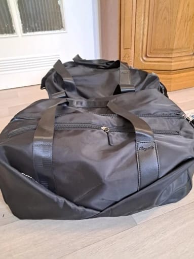 Customer photo review of Flovira Active Bag