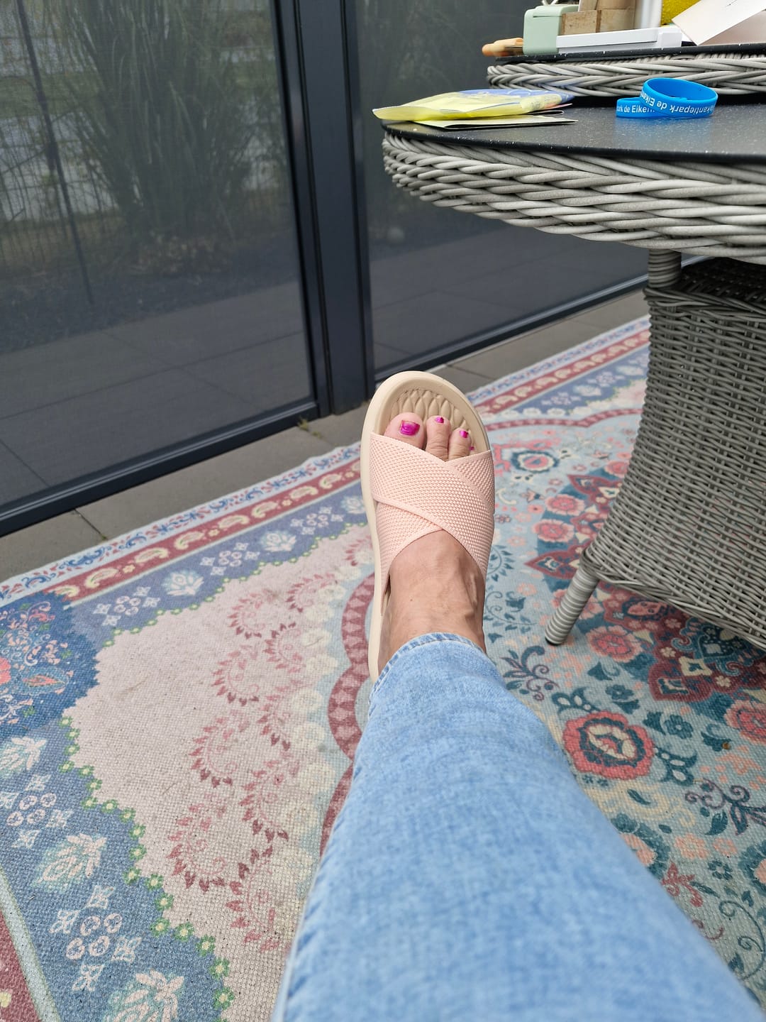 Customer photo review of HappySandals Stockholm