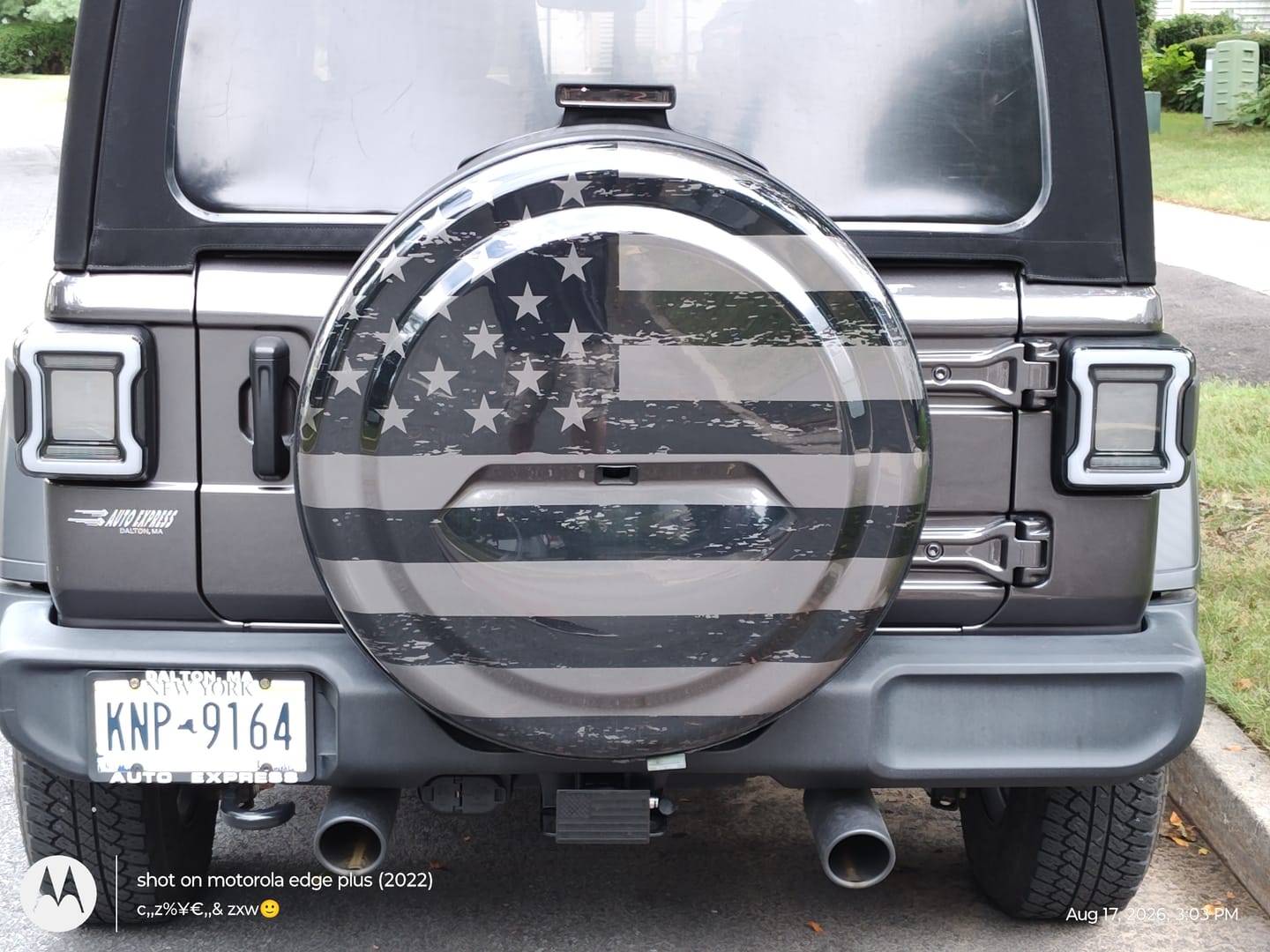 Customer photo review of 2018-2023 Jeep JL Wrangler LED Tail Lights (pair)