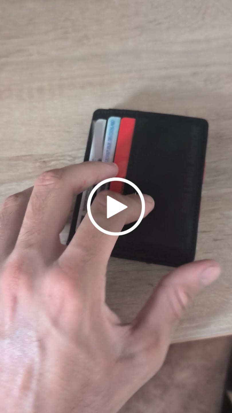Customer video review of Flap Boy - Magic Wallet with Coin Pocket