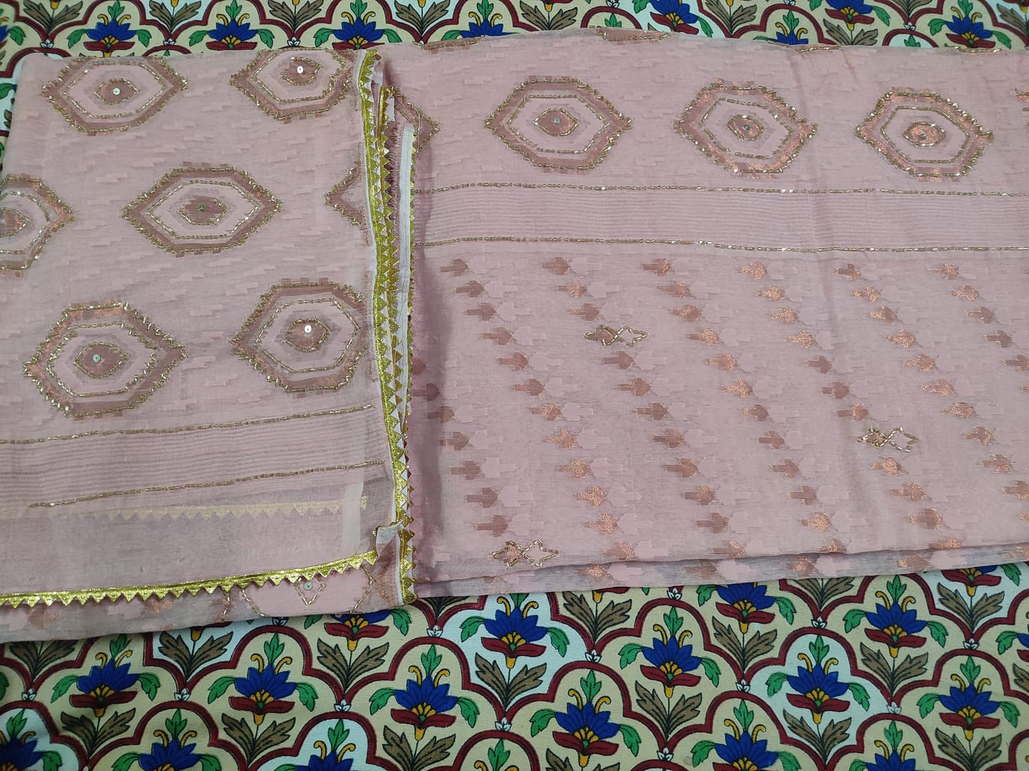 Customer photo review of Monihar Kardana Jamdani Saree