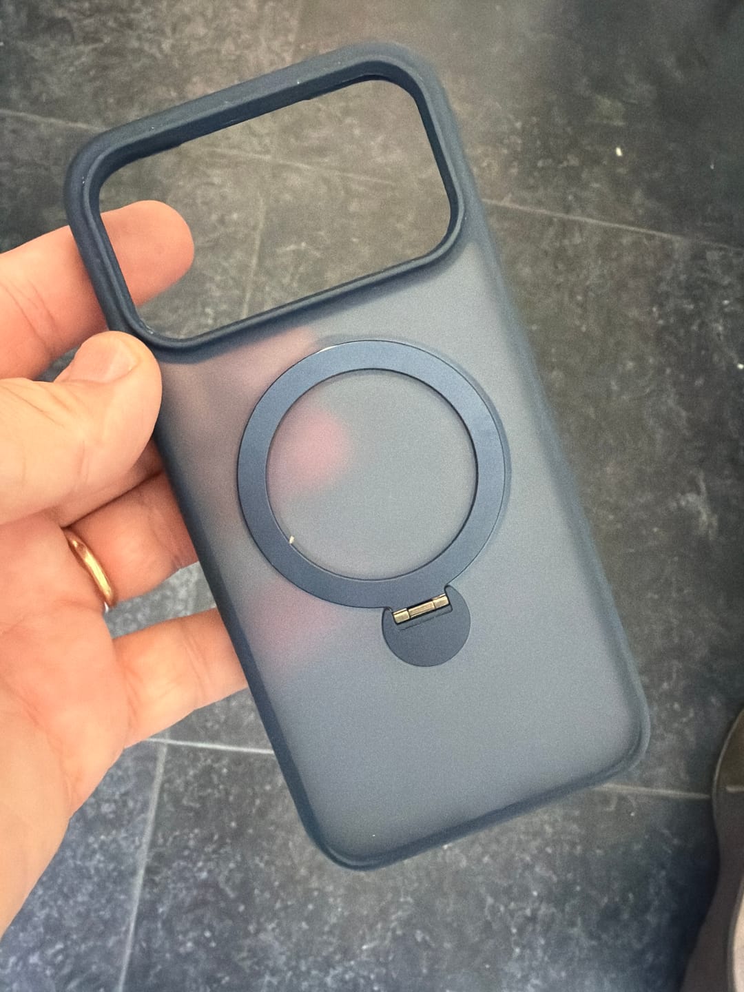 Customer photo review of Coque de téléphone magnétique - iPhone 17/ Air/ Pro/ Pro Max