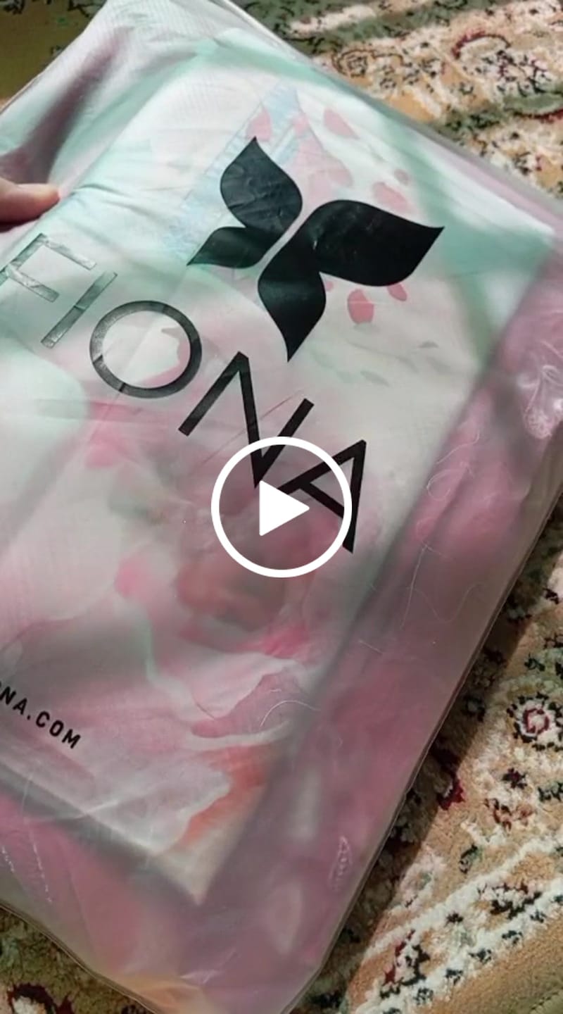Customer video review of Roselle