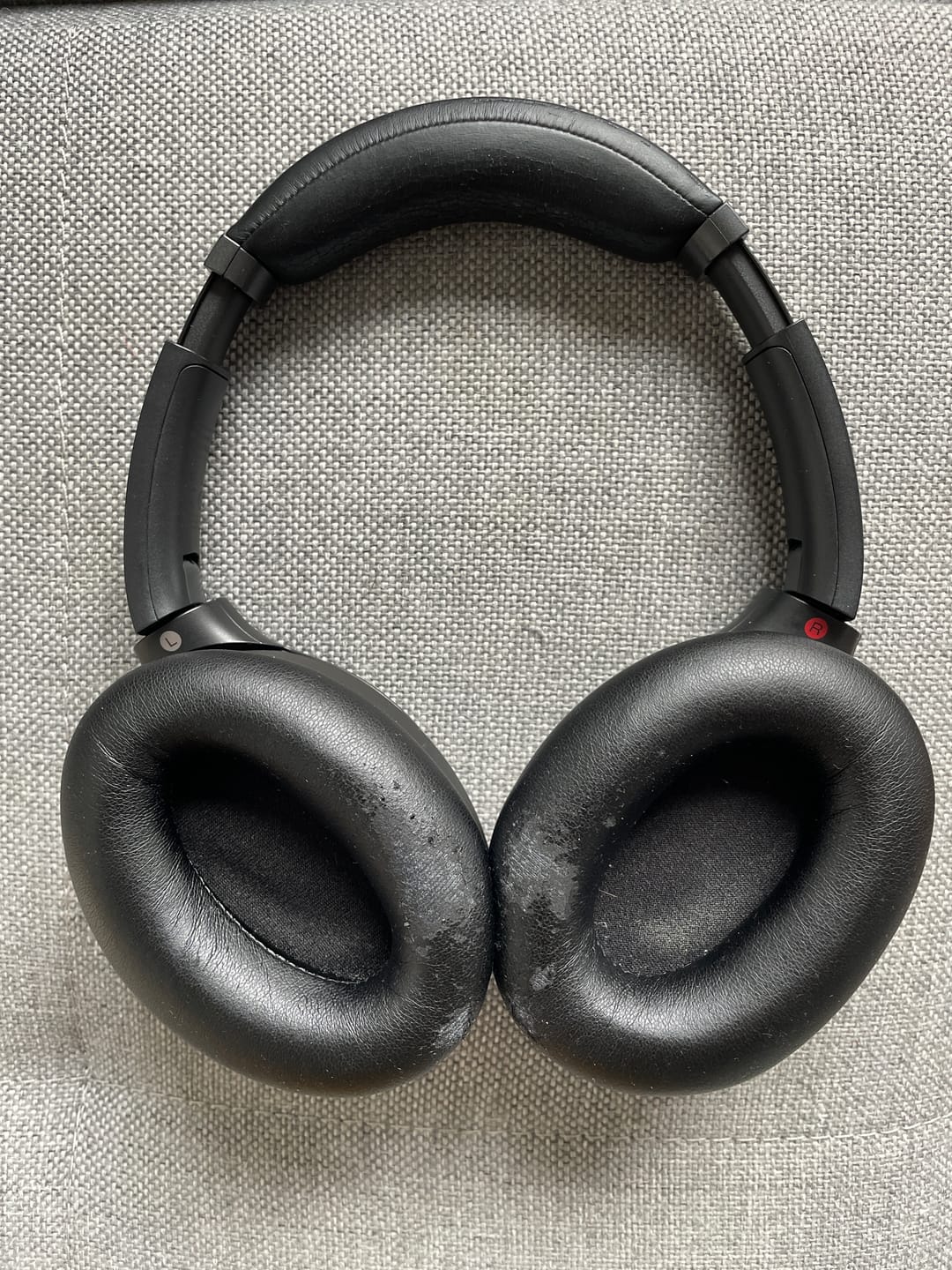 Customer photo review of Ear Pads For Sony WH1000XM3 Over-Ear Headphones