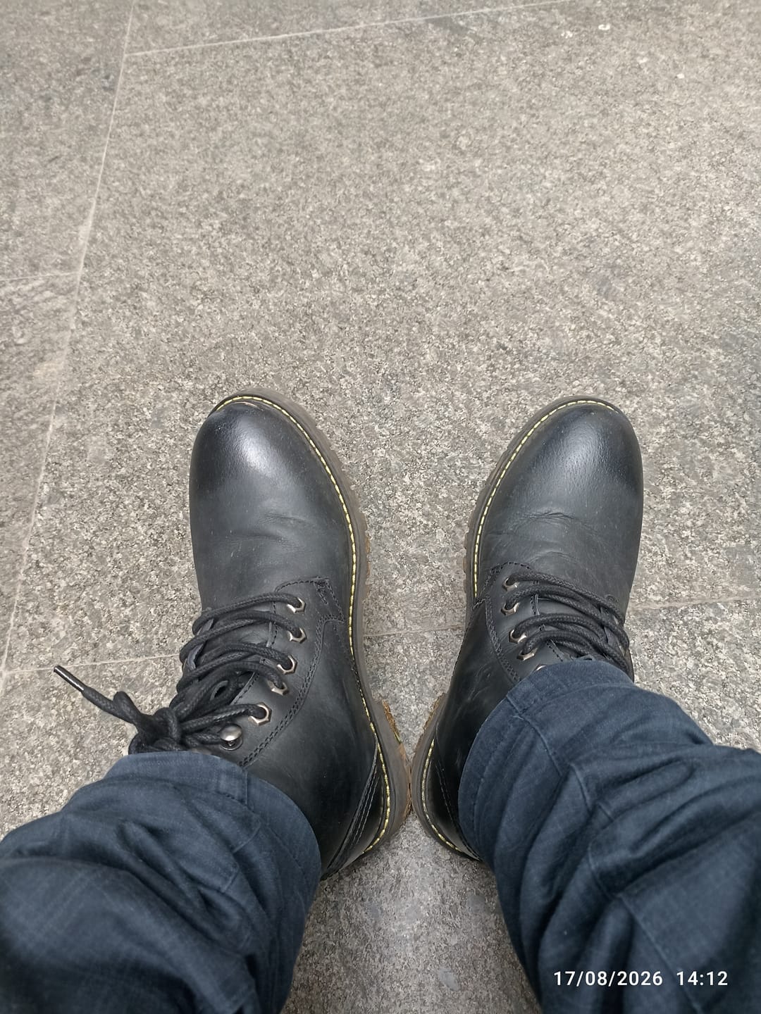 Customer photo review of boots derby dark shadow