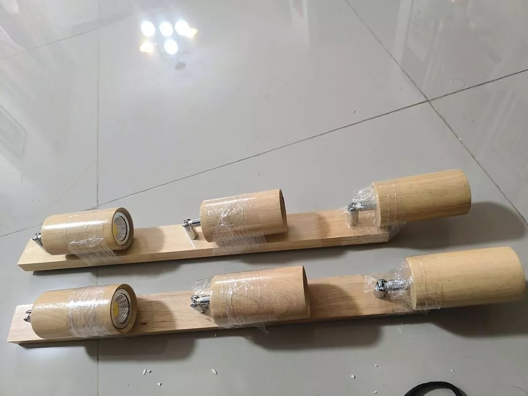Customer photo review of Adjustable Wooden Ceiling Spotlight - EcoLux