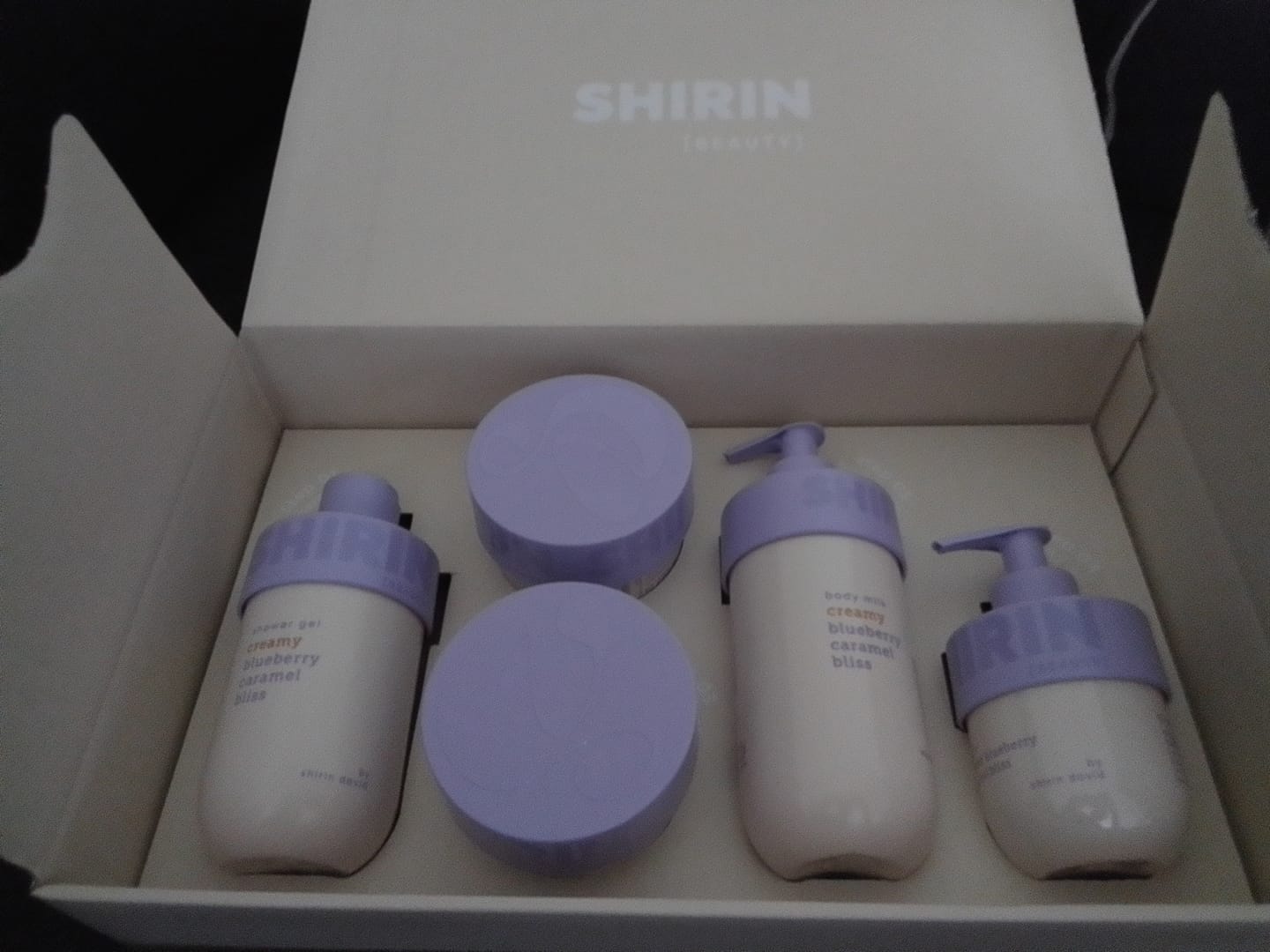 Customer photo review of The Complete Bodycare - 5er Set Creamy Blueberry Caramel Bliss