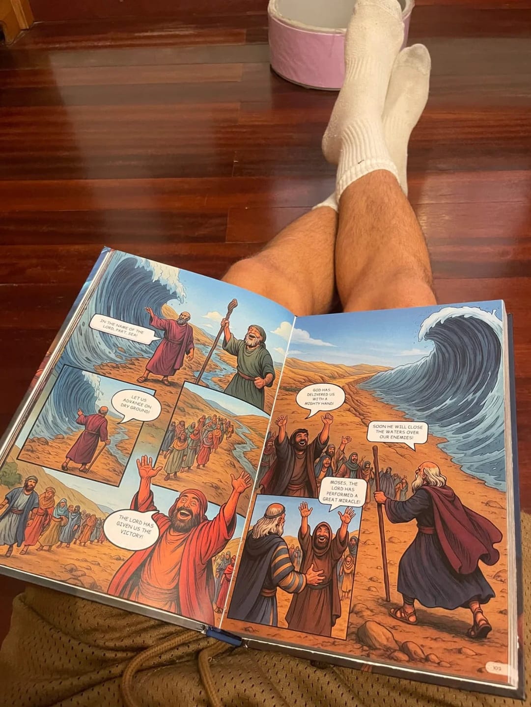Customer photo review of Comic Bible Book