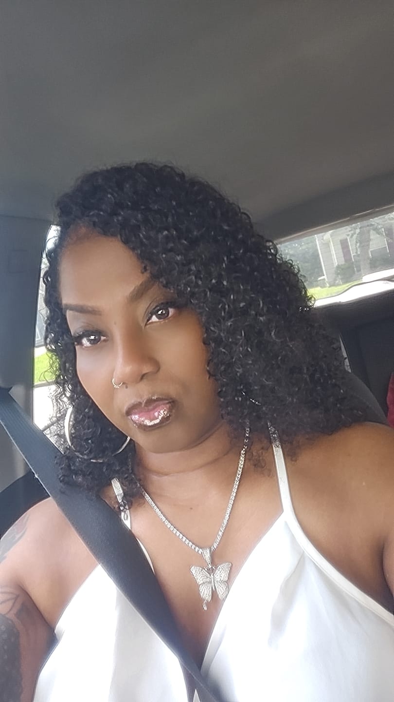 Customer photo review of Ywigs Burmese Water Curly Human Crochet Hair