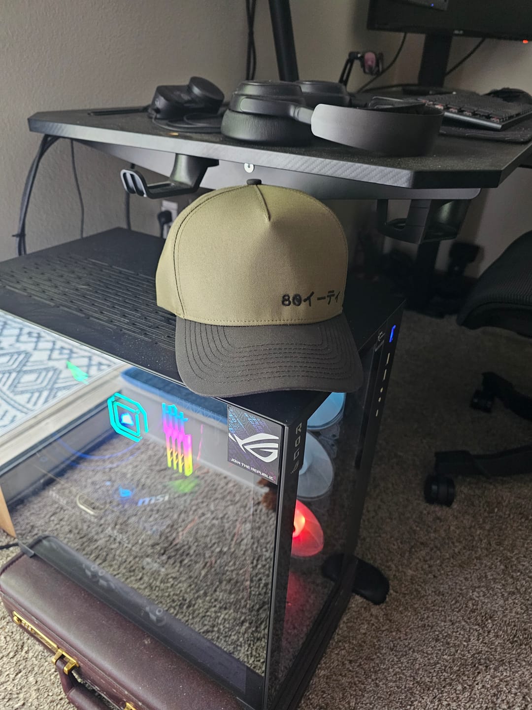 Customer photo review of 80Eighty® Midori Hat