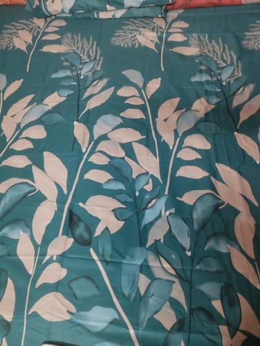 Customer photo review of Teal Leaves-Bed Sheet Set