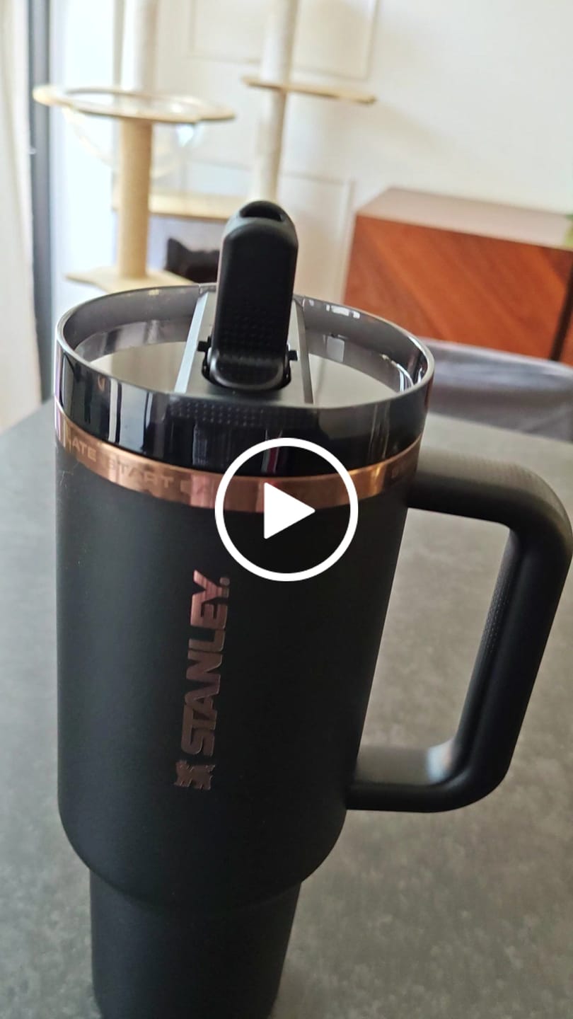 Customer video review of Messi x Stanley 1913 Quencher ProTour Flip Straw Tumbler GOAT Black | 1.1L