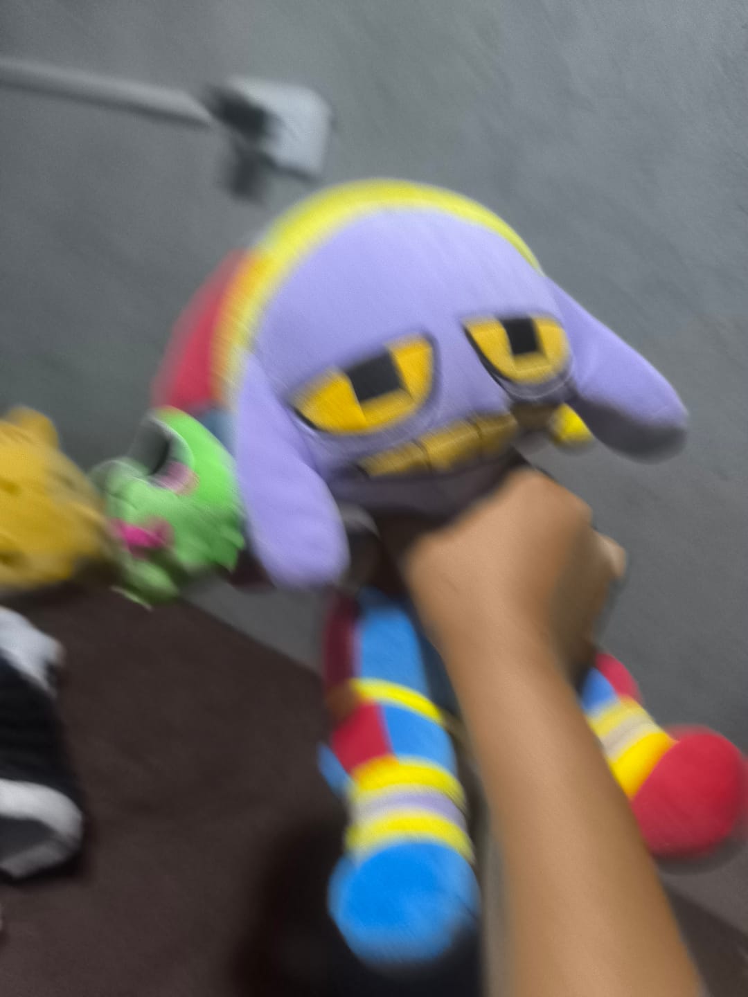 Customer photo review of Pomni-Suit Jax Plush