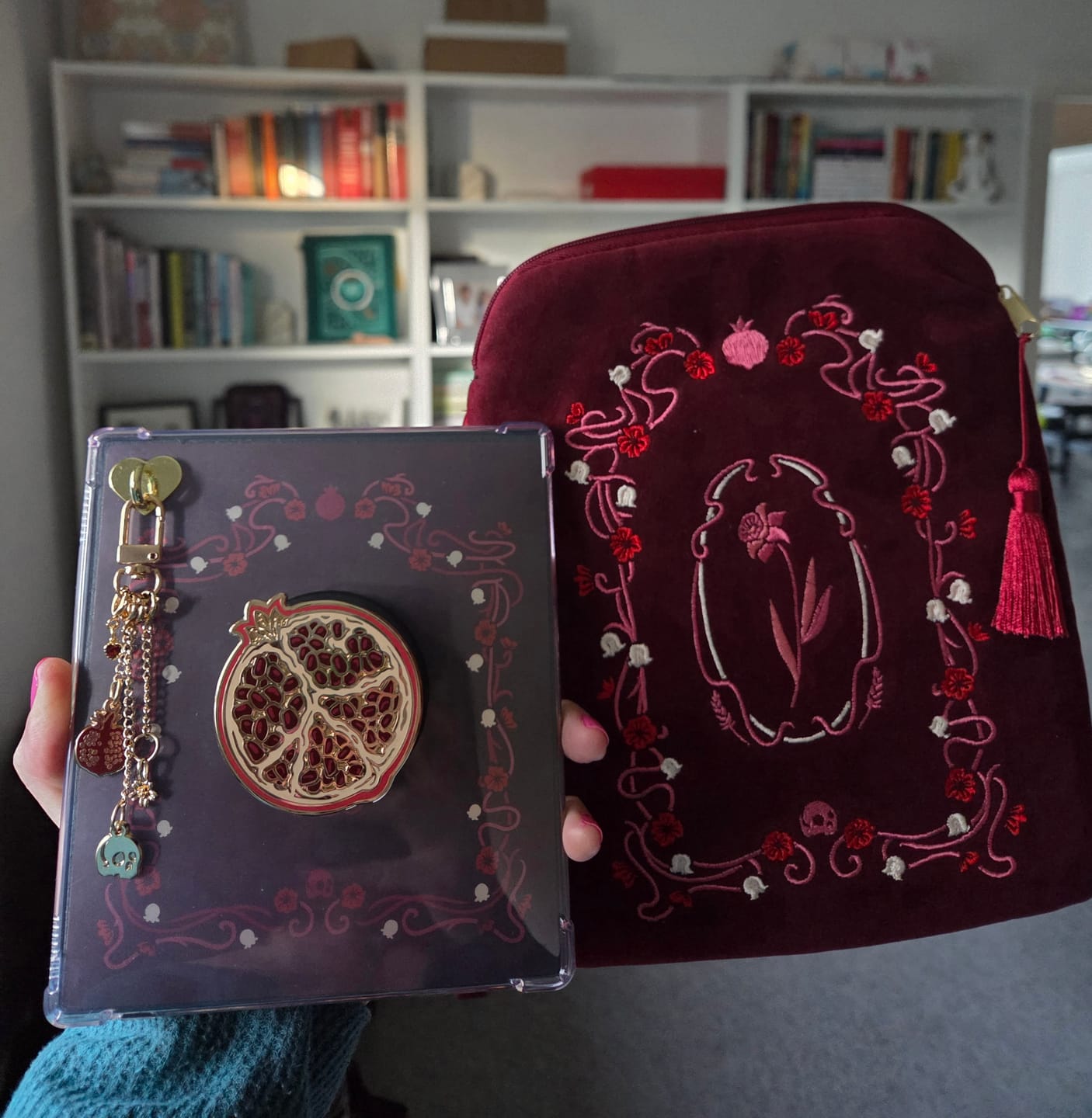 Customer photo review of Persephone eReader Sticker Insert