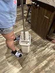 Customer photo review of Flat Mop and Bucket Set with Wringer — Dual Chamber Dry & Wet Separation, 3 Washable Microfiber Pads, Stainless Steel Handle