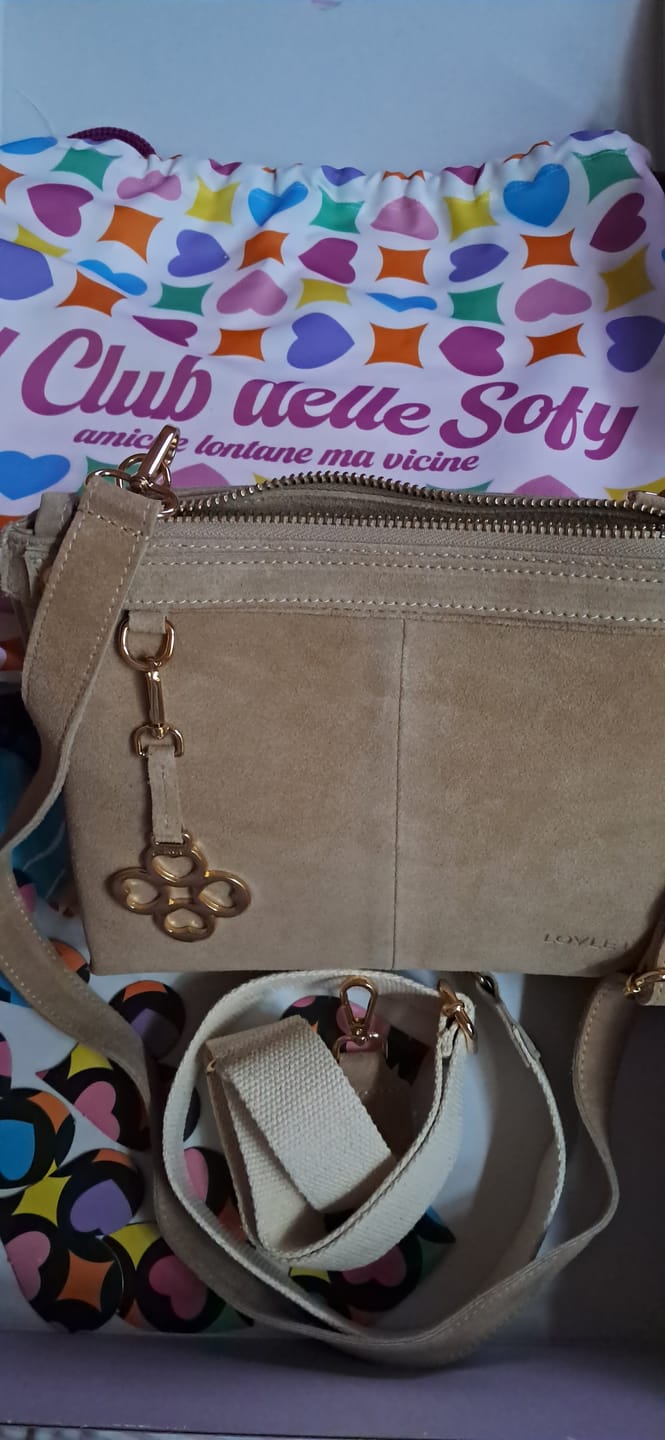 Customer photo review of BORSA MINI SOFY CAMOSCIO SABBIA