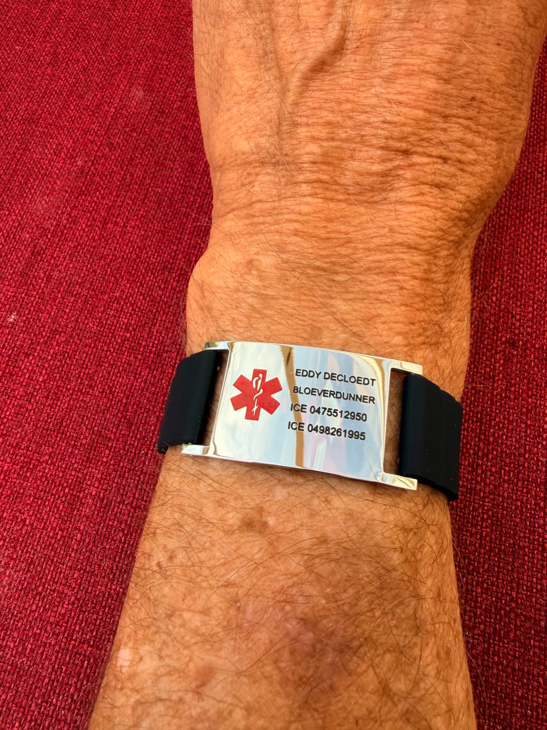 Customer photo review of Medische Waarschuwingsarmband