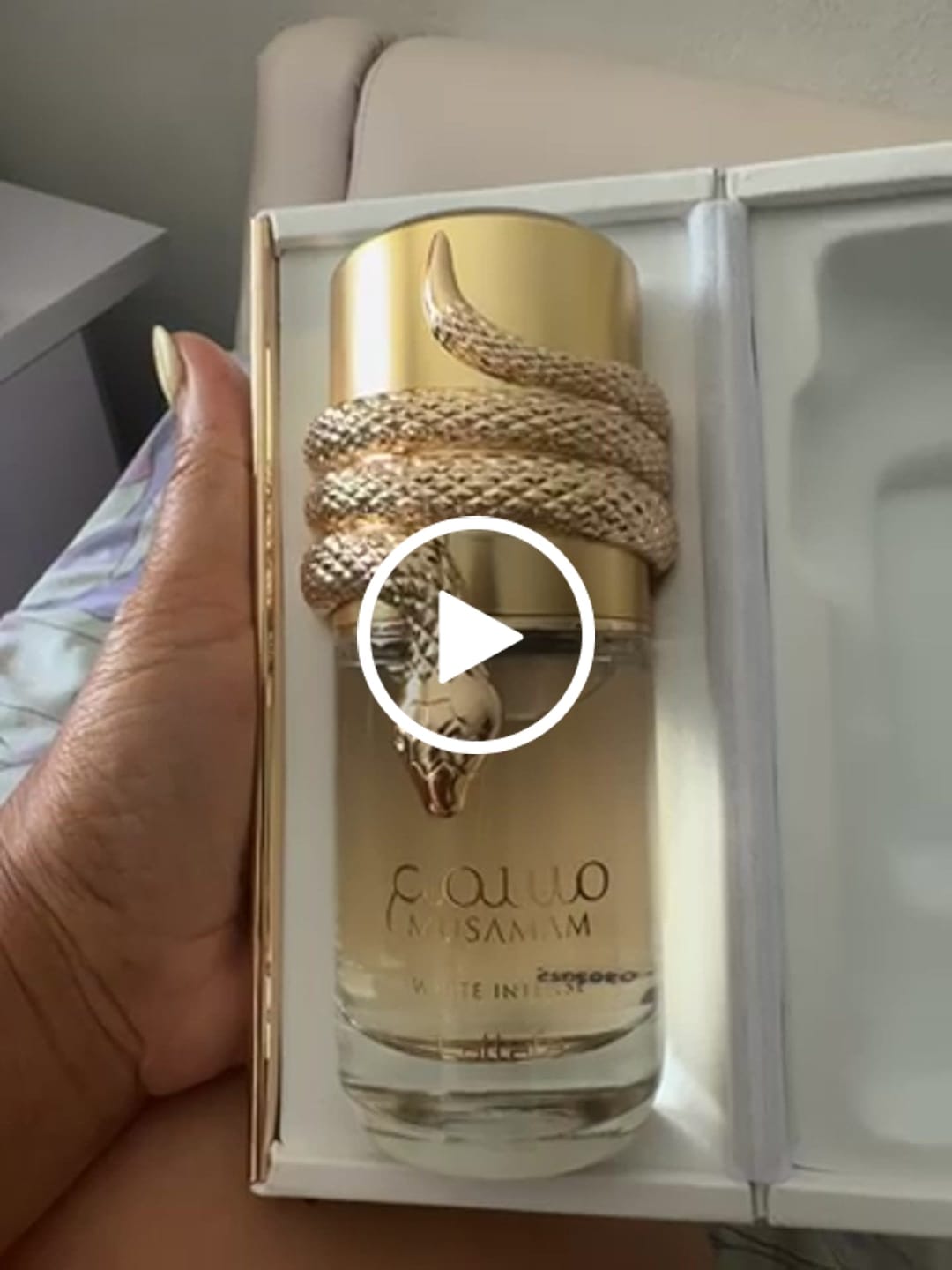 Customer video review of PERFUME MUSAMAM WHITE INTENSE LATTAFA  - 100ML