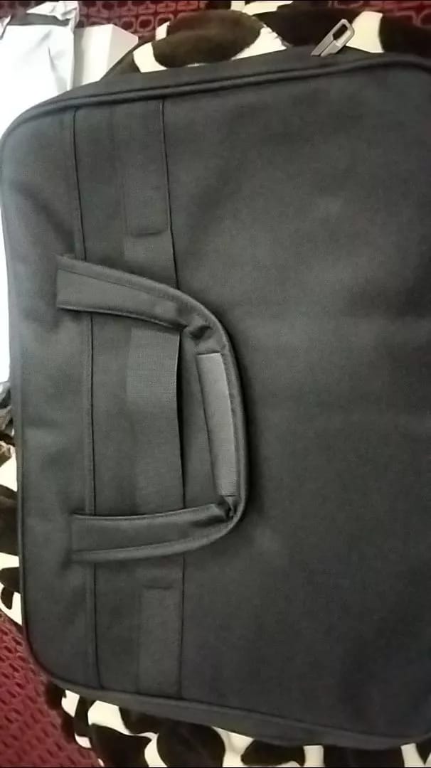 Customer photo review of Men’s Canvas Laptop & Business Tote Bag